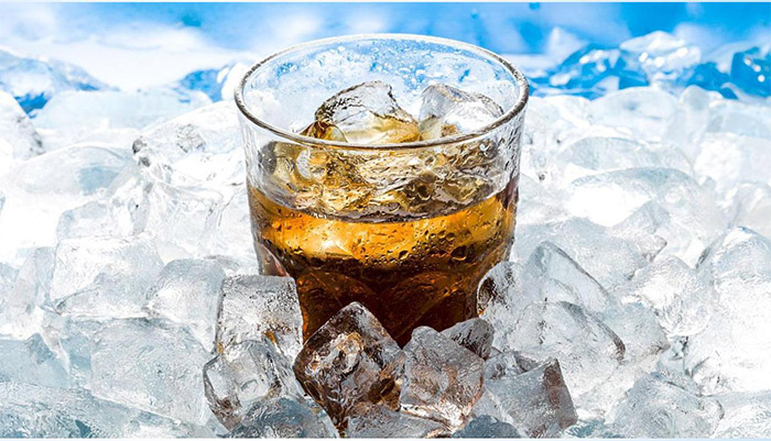 “冰杯大戰(zhàn)”正酣，辨析食用冰市場